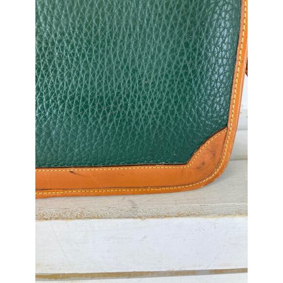 DOONEY & BOURKE MEDIUM GREEN LEATHER VINTAGE CROSSBODY BAG - Picture 6 of 16